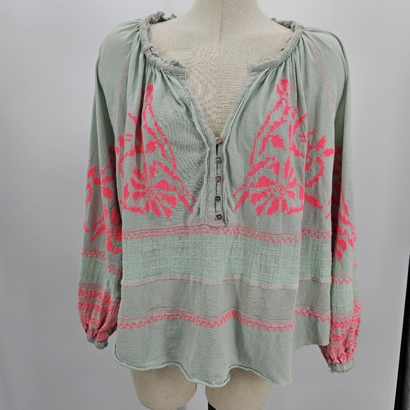 Free People Pink and Teal Blue Blouse - Size XS (Fits Medium) - Picture 4 of 12